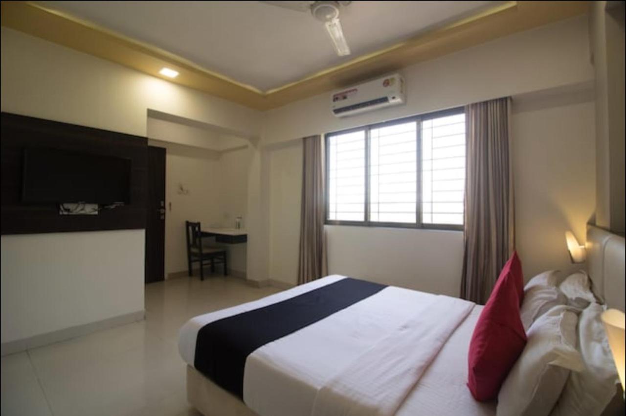 مومباي Hotel Galaxy Comforts المظهر الخارجي الصورة