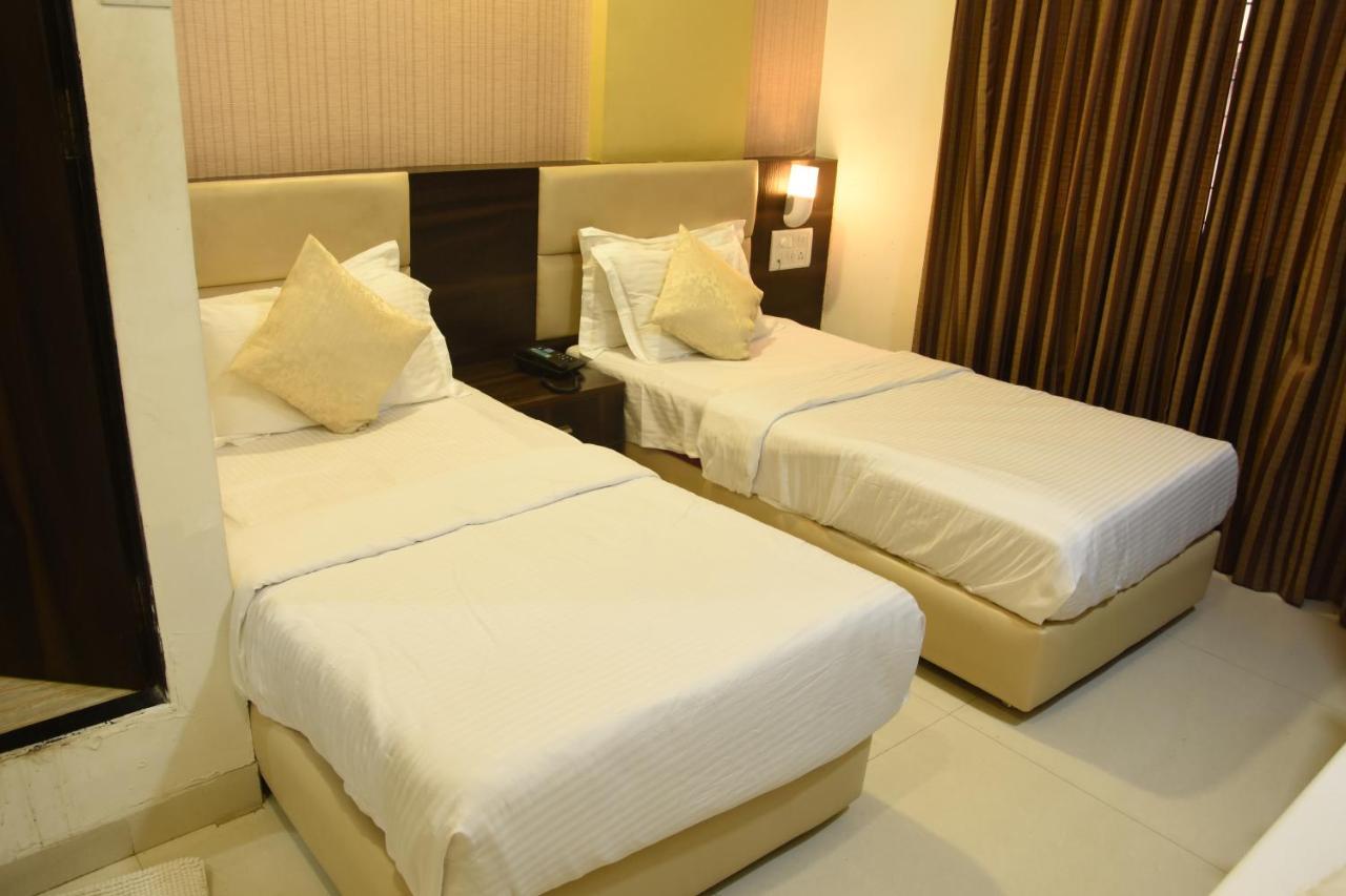 مومباي Hotel Galaxy Comforts المظهر الخارجي الصورة